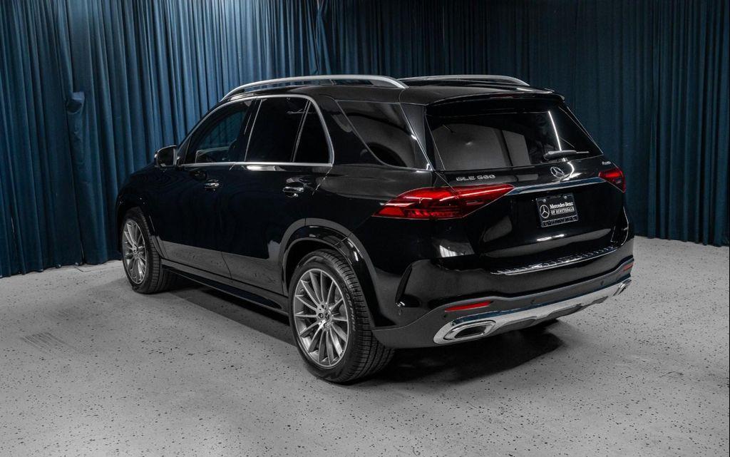 new 2026 Mercedes-Benz GLE 580 car, priced at $99,290