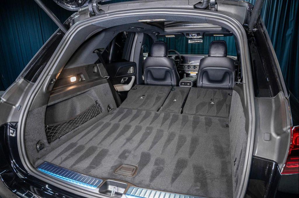 new 2026 Mercedes-Benz GLE 580 car, priced at $99,290