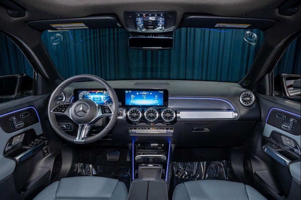 new 2026 Mercedes-Benz GLB 250 car, priced at $51,985