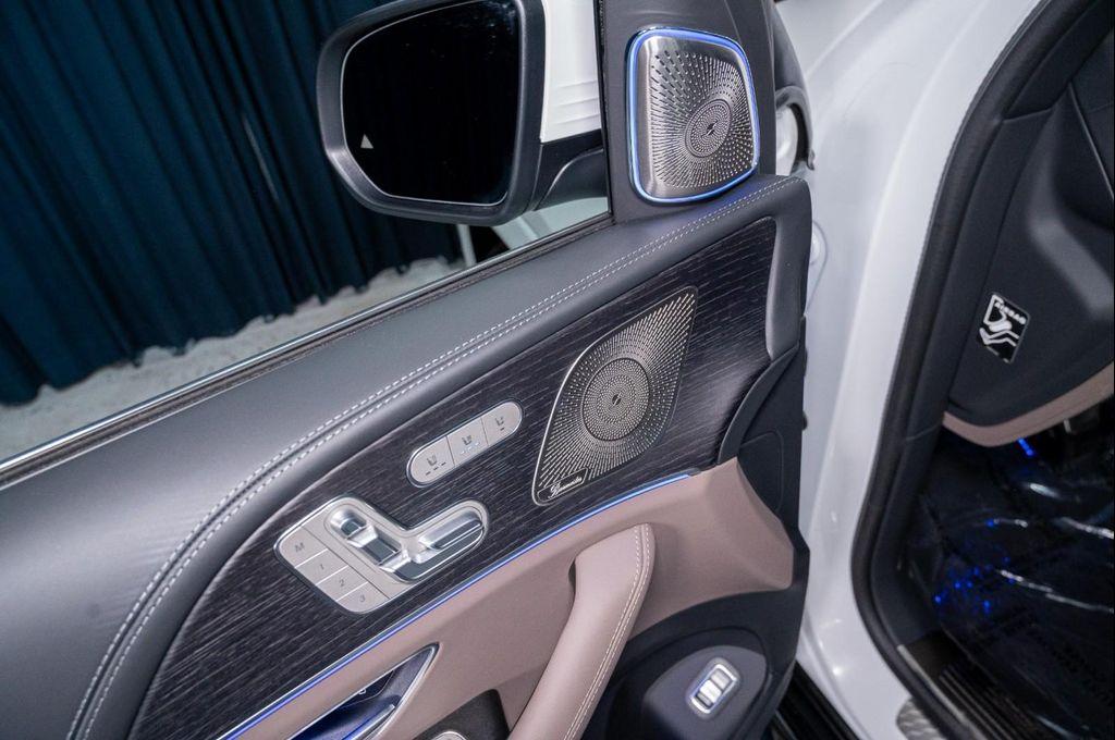 new 2026 Mercedes-Benz Maybach GLS 600 car, priced at $192,705