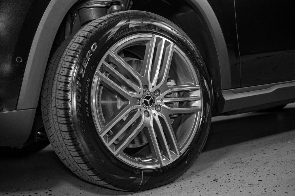 new 2026 Mercedes-Benz GLS 450 car, priced at $91,760