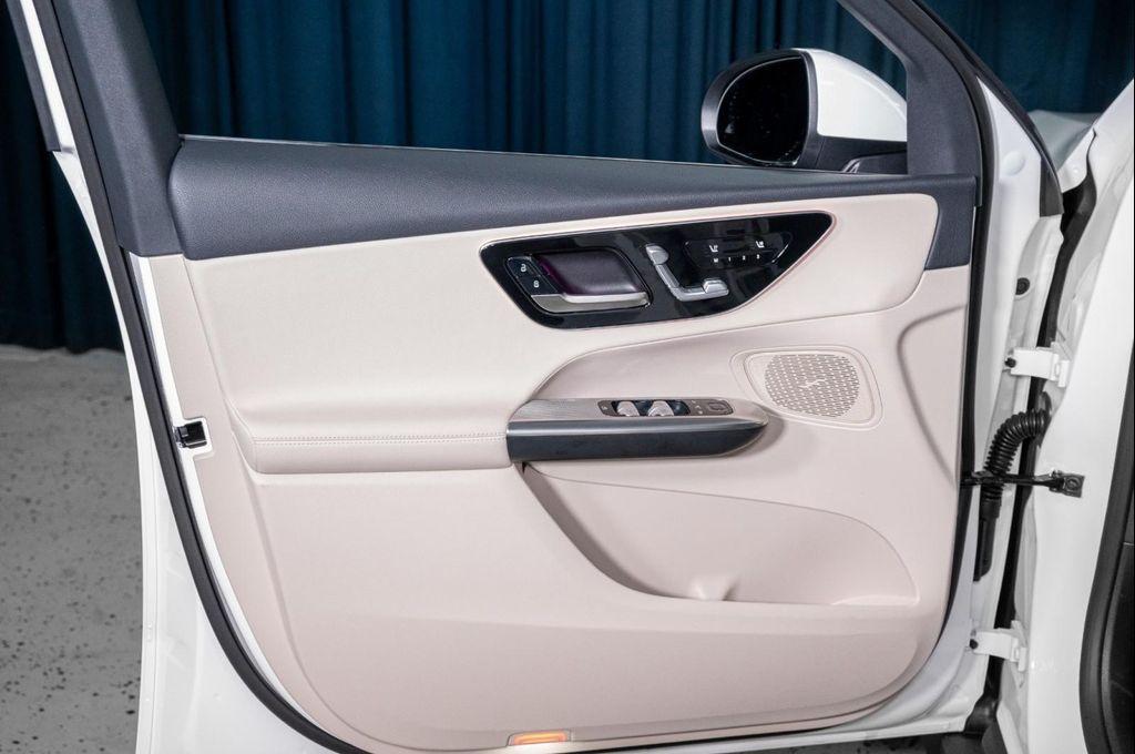 new 2026 Mercedes-Benz GLC 300 car, priced at $53,185