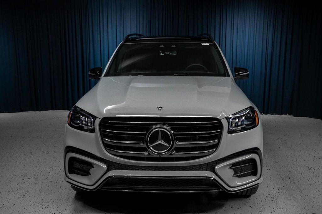 new 2026 Mercedes-Benz GLS 580 car, priced at $124,300