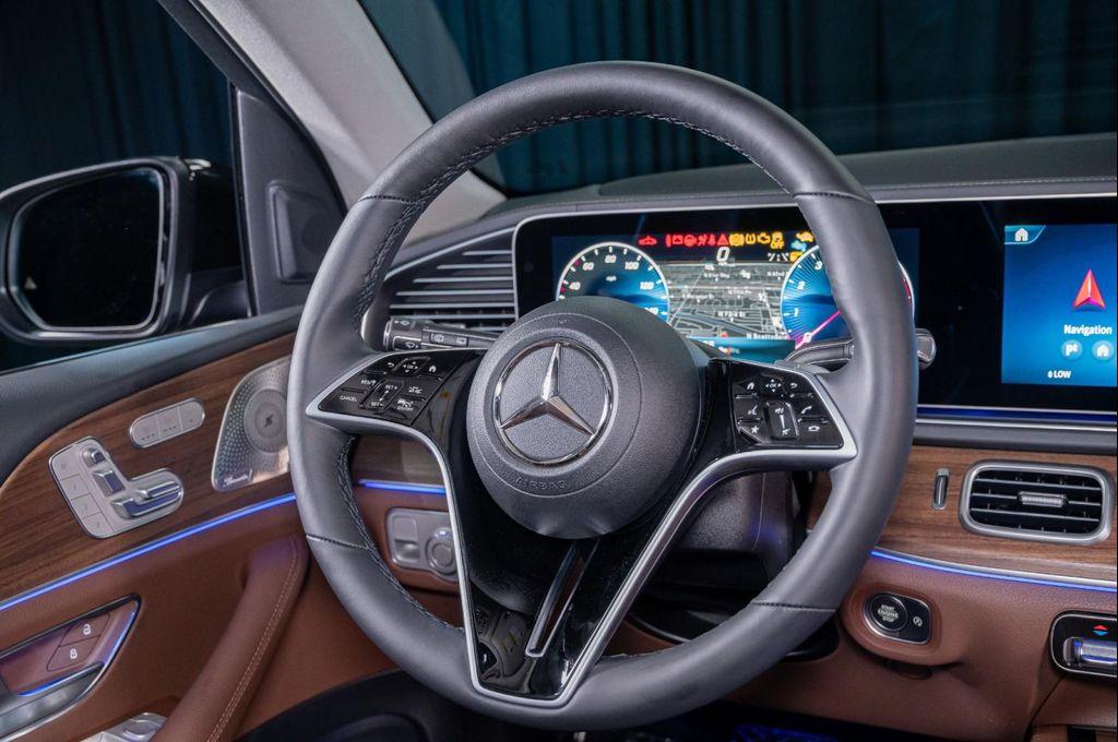 new 2026 Mercedes-Benz GLS 450 car, priced at $91,760