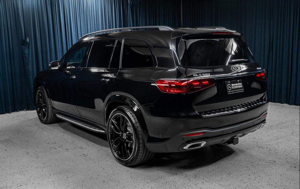 new 2026 Mercedes-Benz GLS 580 car, priced at $124,600