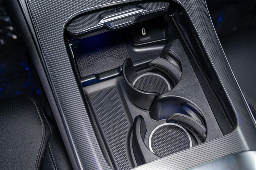 new 2025 Mercedes-Benz GLC 350e car, priced at $69,375