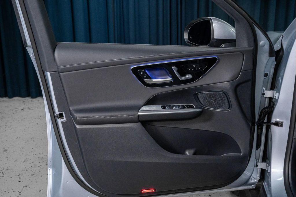 new 2025 Mercedes-Benz GLC 350e car, priced at $69,375