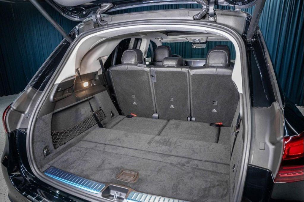 used 2026 Mercedes-Benz GLE 450 car, priced at $69,995
