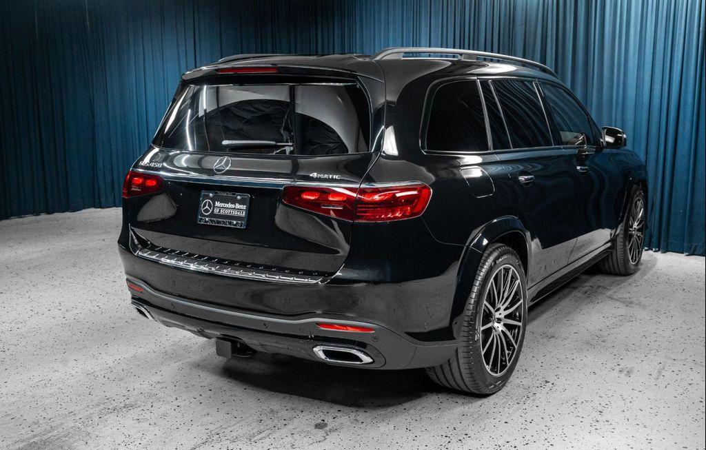 new 2025 Mercedes-Benz GLS 450 car, priced at $98,765