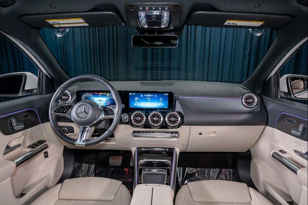 used 2025 Mercedes-Benz GLA 250 car, priced at $36,994