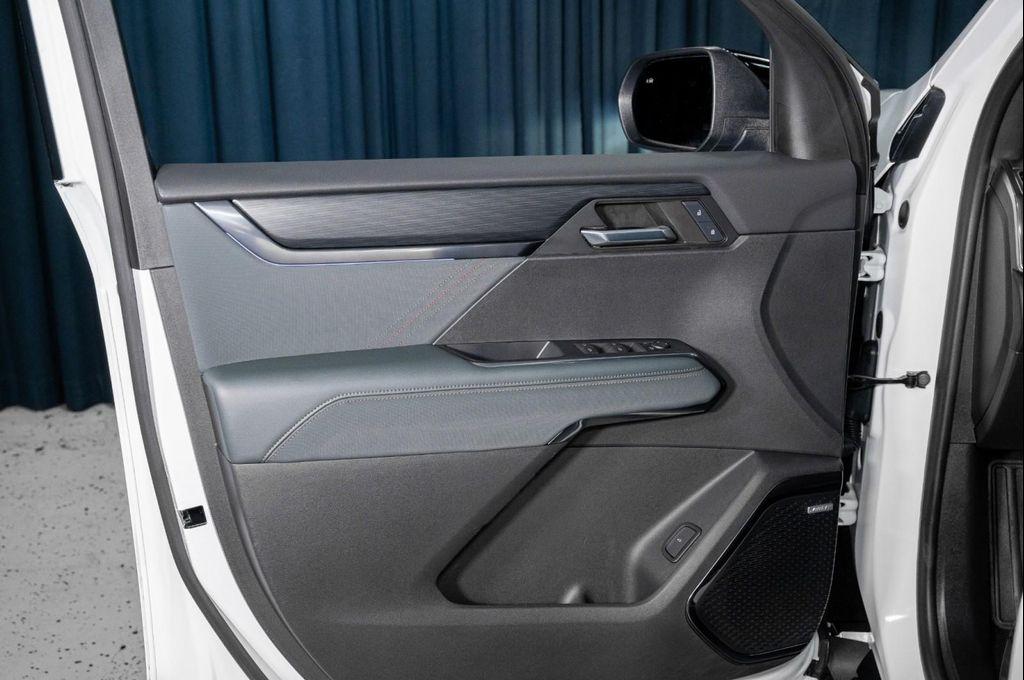 used 2024 GMC Acadia car, priced at $44,991