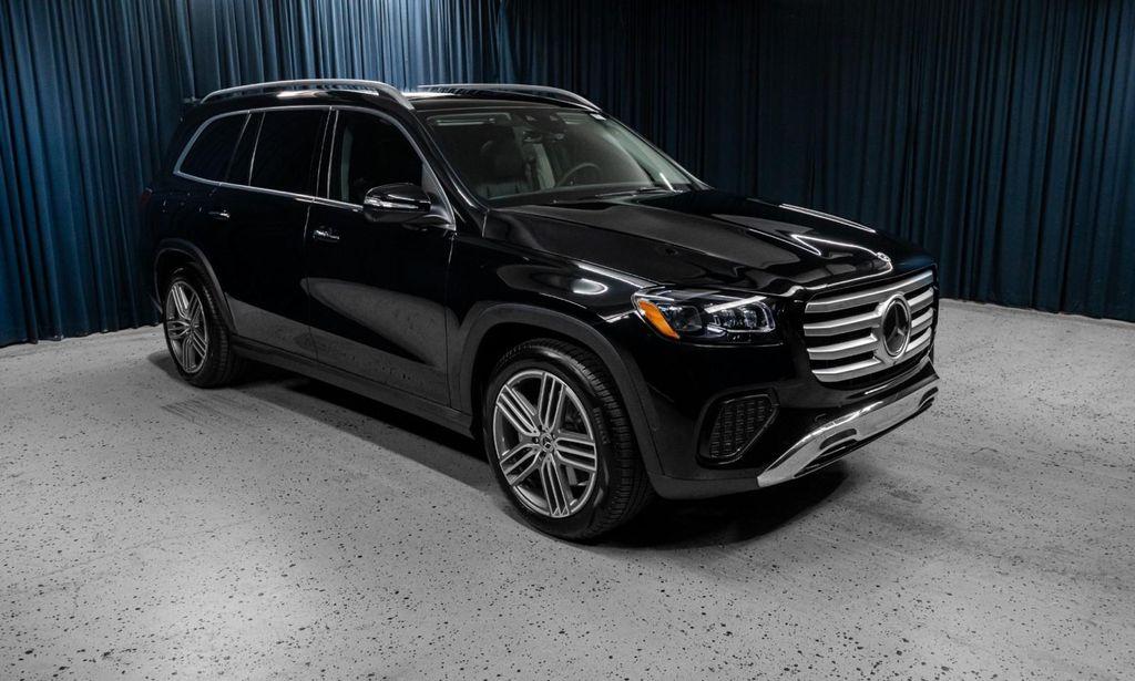 new 2026 Mercedes-Benz GLS 450 car, priced at $92,640