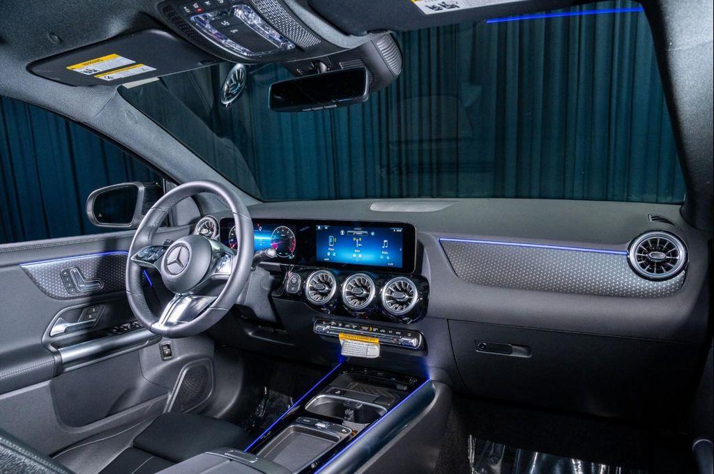 used 2025 Mercedes-Benz GLA 250 car, priced at $35,994