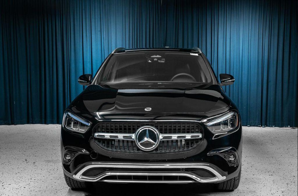 used 2025 Mercedes-Benz GLA 250 car, priced at $35,994