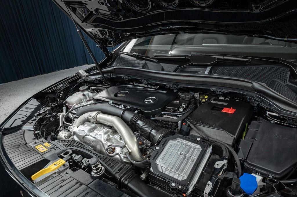 used 2025 Mercedes-Benz GLA 250 car, priced at $35,994