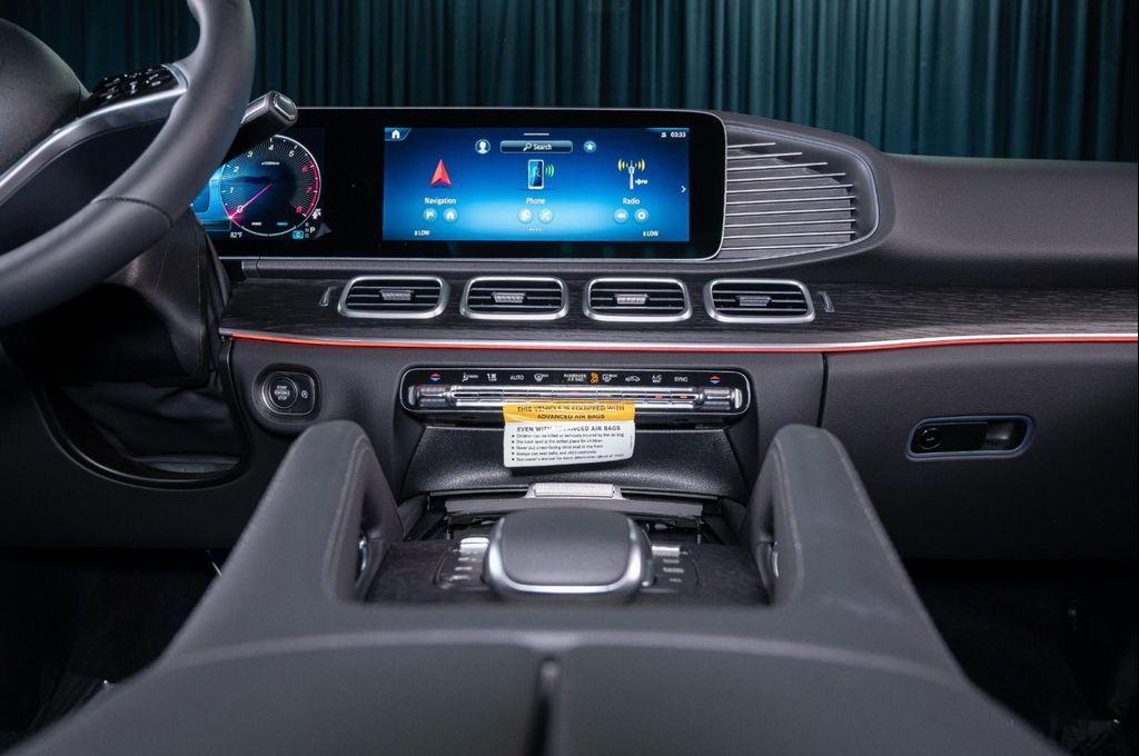 new 2026 Mercedes-Benz GLE 450 car, priced at $81,379