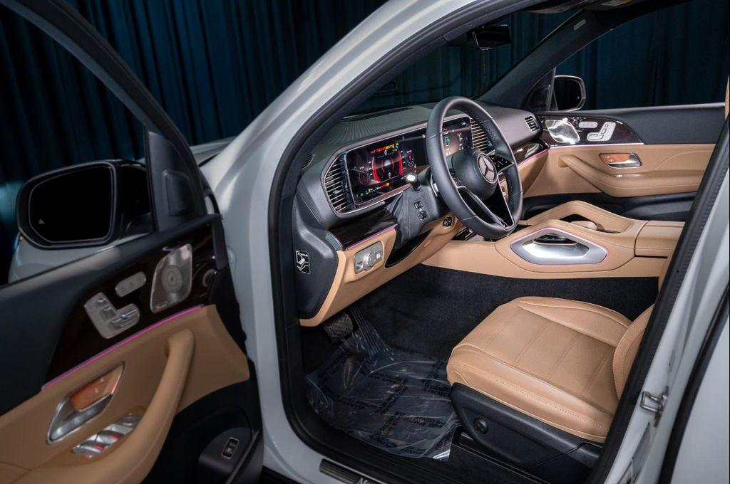 new 2026 Mercedes-Benz GLE 450 car, priced at $85,245