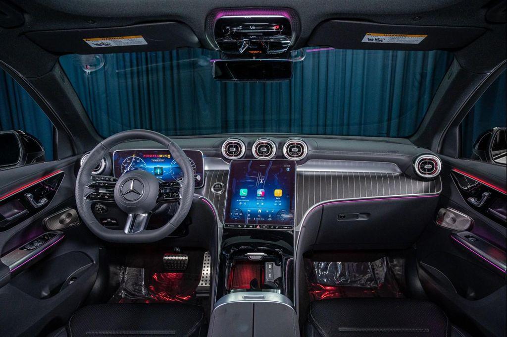 new 2025 Mercedes-Benz GLC 350e car, priced at $72,925