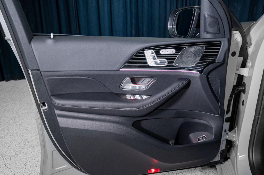 new 2026 Mercedes-Benz GLE 450 car, priced at $84,525