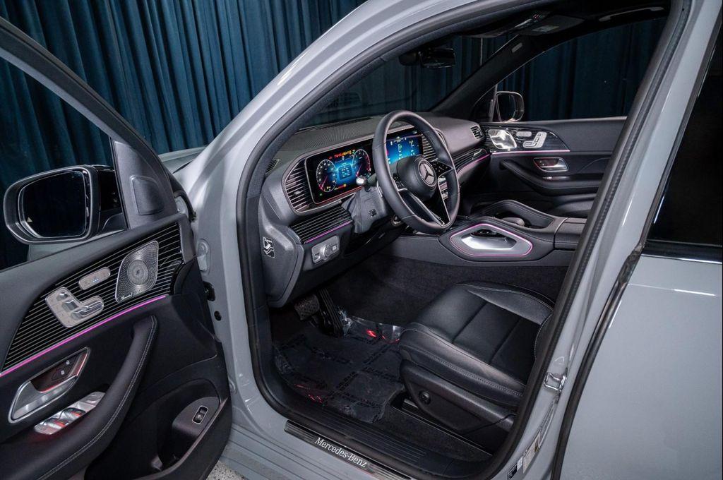 new 2026 Mercedes-Benz GLE 450 car, priced at $84,525