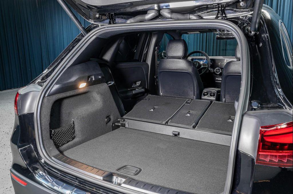 used 2025 Mercedes-Benz GLA 250 car, priced at $35,994