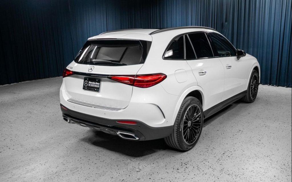 used 2026 Mercedes-Benz GLC 300 car, priced at $51,994