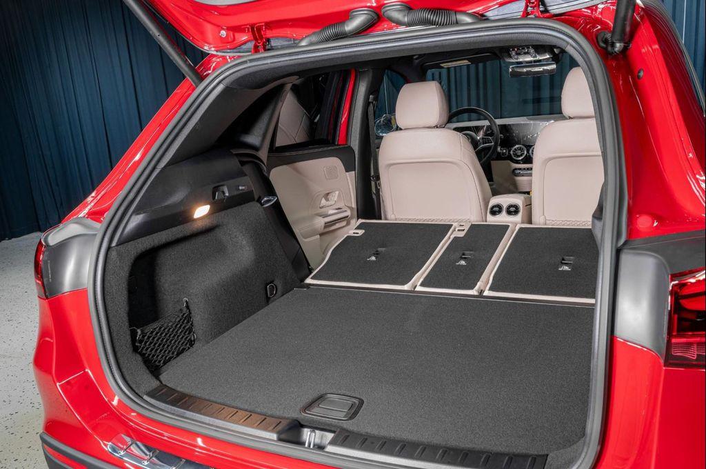 used 2025 Mercedes-Benz GLA 250 car, priced at $38,994