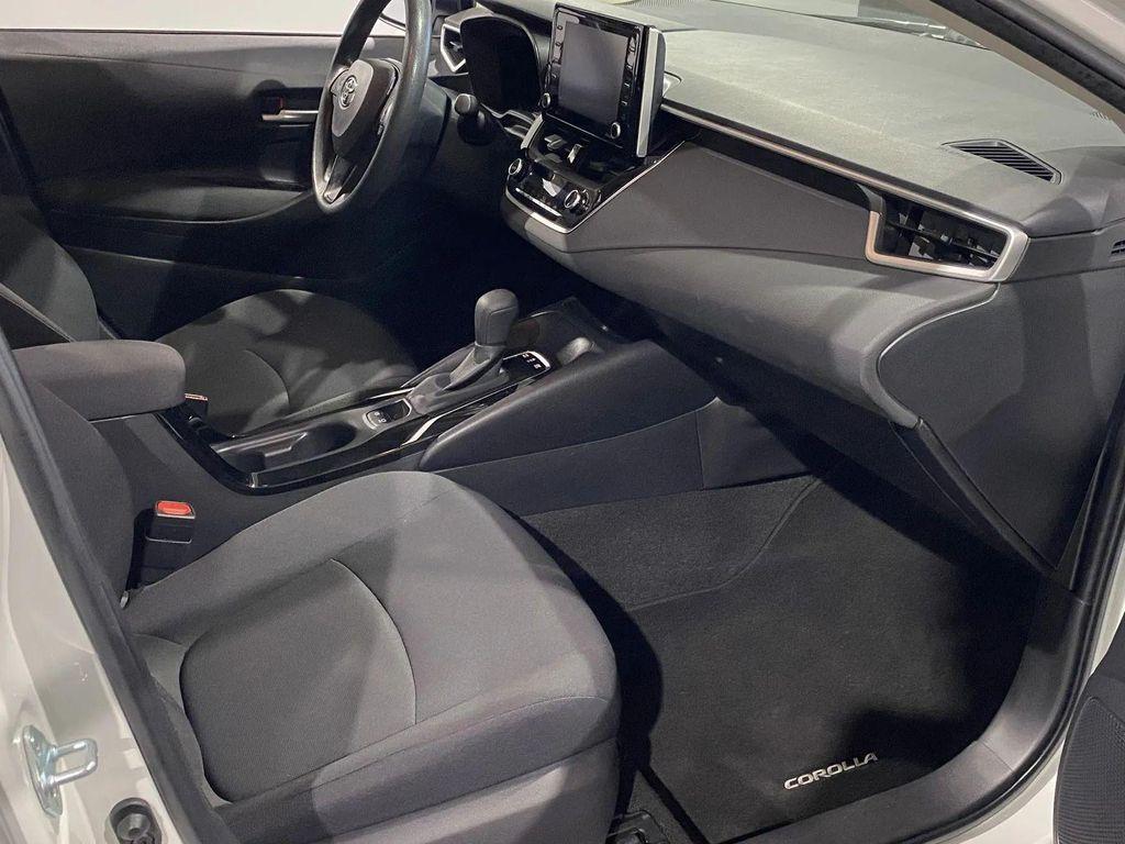 2021 Super White Toyota Corolla Hybrid