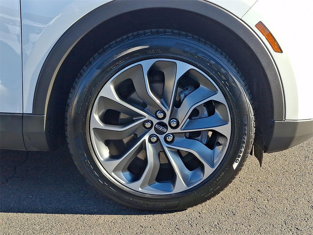 used 2022 Lincoln Nautilus car, priced at $30,495