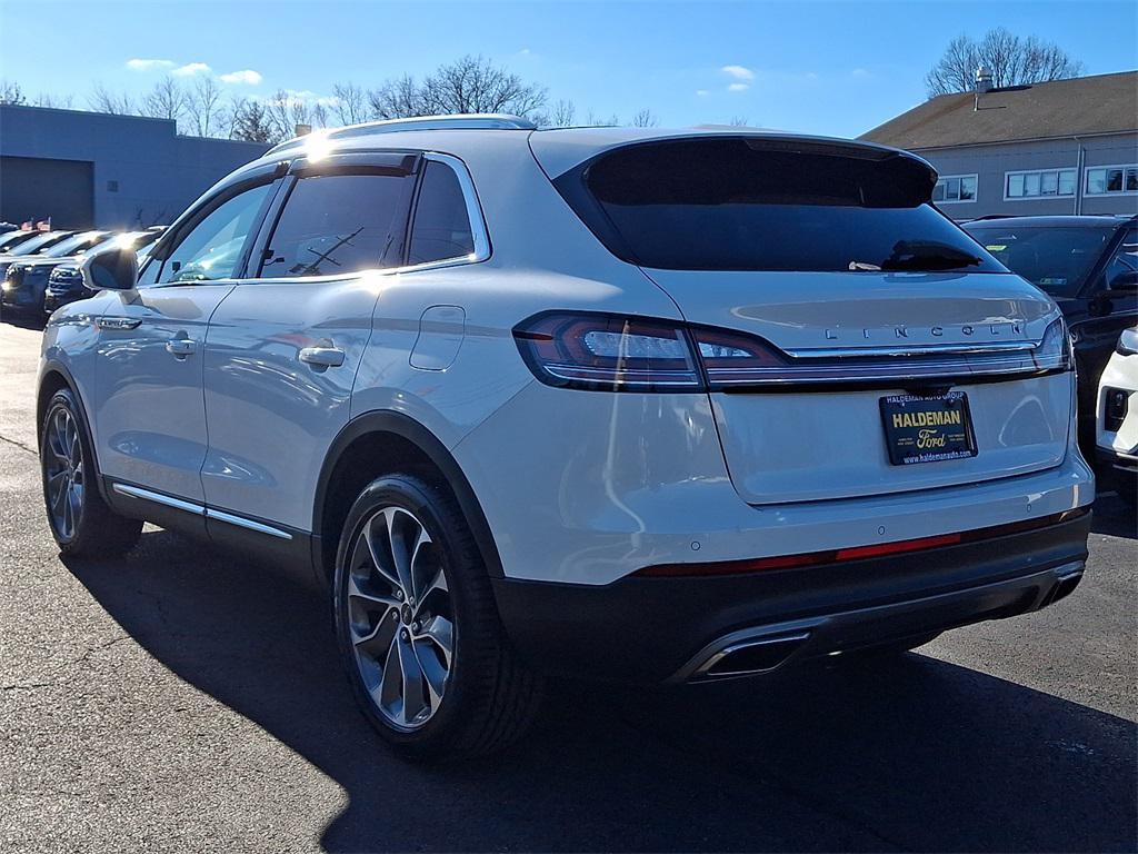 used 2022 Lincoln Nautilus car, priced at $30,495