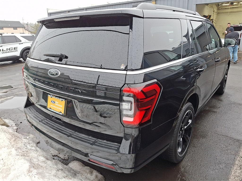 used 2022 Ford Expedition car, priced at $51,395