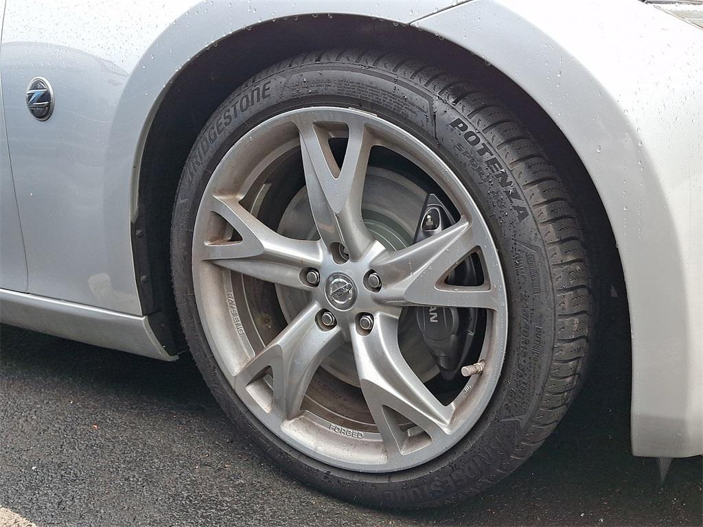 used 2009 Nissan 370Z car, priced at $20,489
