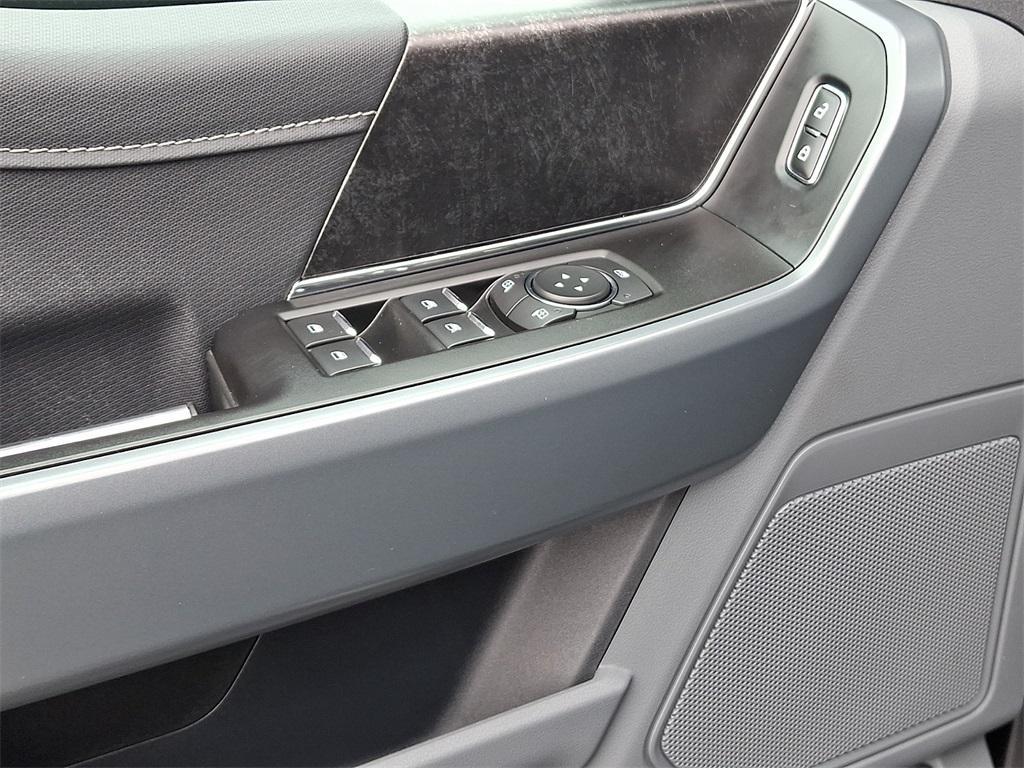 used 2022 Ford F-150 car, priced at $40,995