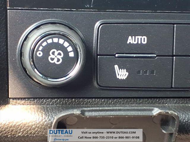 used 2023 Chevrolet Traverse car, priced at $33,899