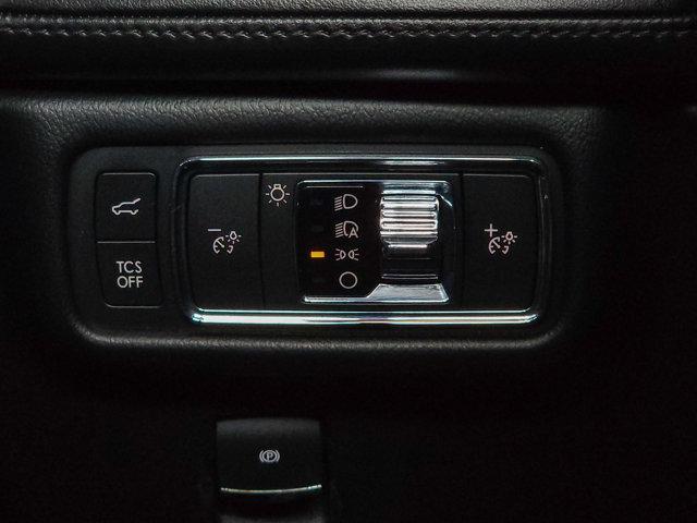 used 2022 Lincoln Nautilus car, priced at $21,699