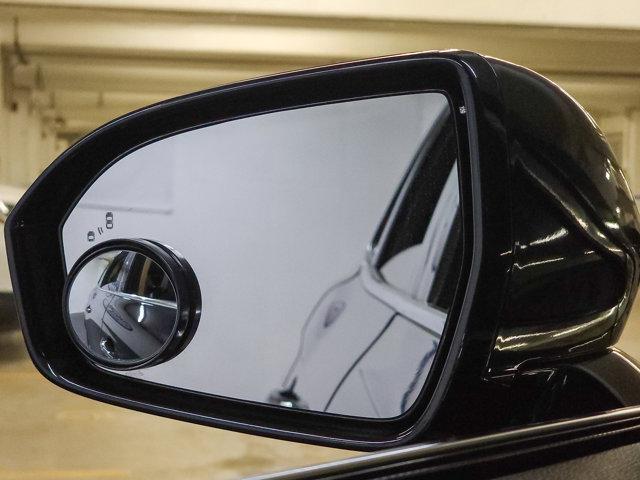 used 2022 Lincoln Nautilus car, priced at $21,699