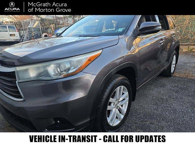 used 2015 Toyota Highlander car, priced at $16,899