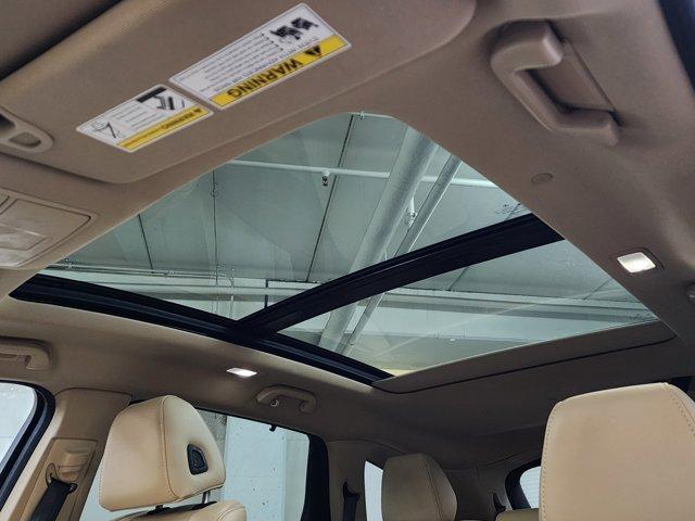 used 2023 Acura MDX car, priced at $38,999