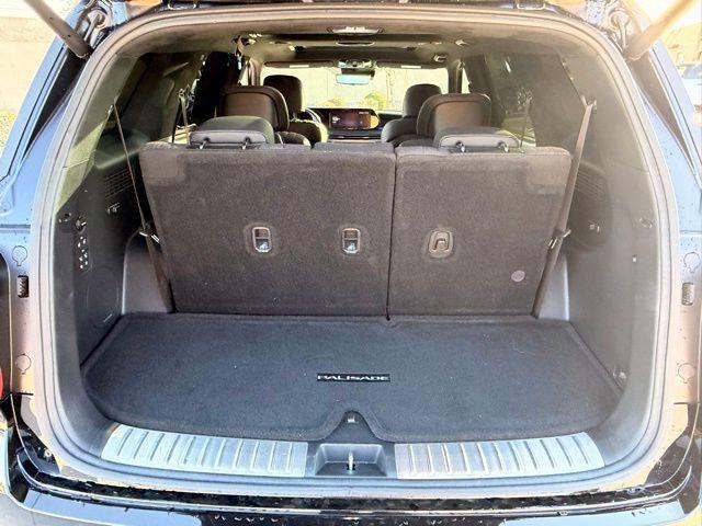 used 2024 Hyundai Palisade car, priced at $40,773