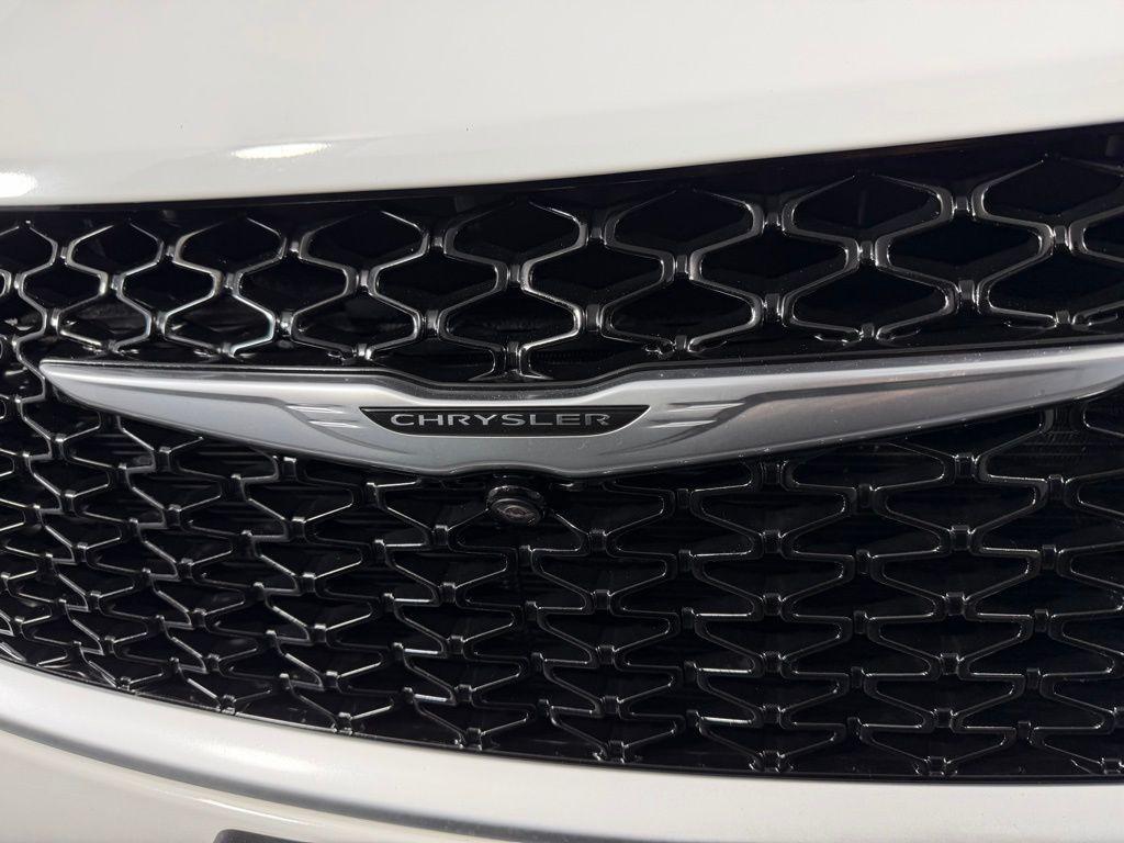 used 2023 Chrysler Pacifica car, priced at $33,975