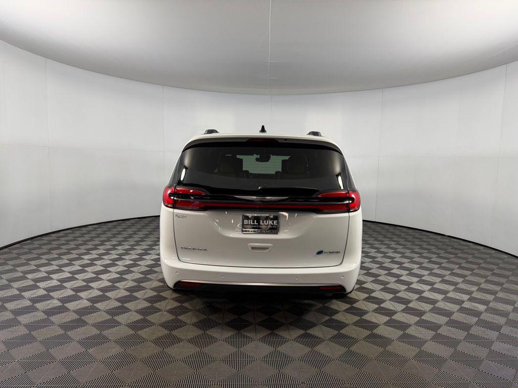 used 2023 Chrysler Pacifica car, priced at $33,975