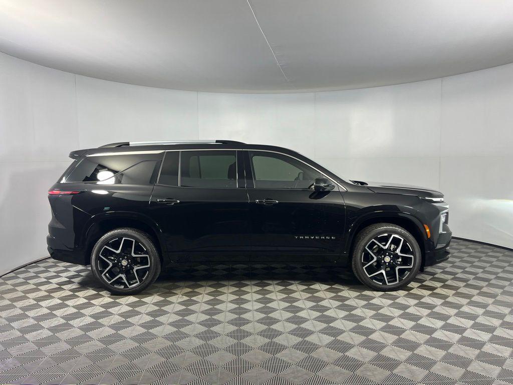 used 2025 Chevrolet Traverse car, priced at $46,773
