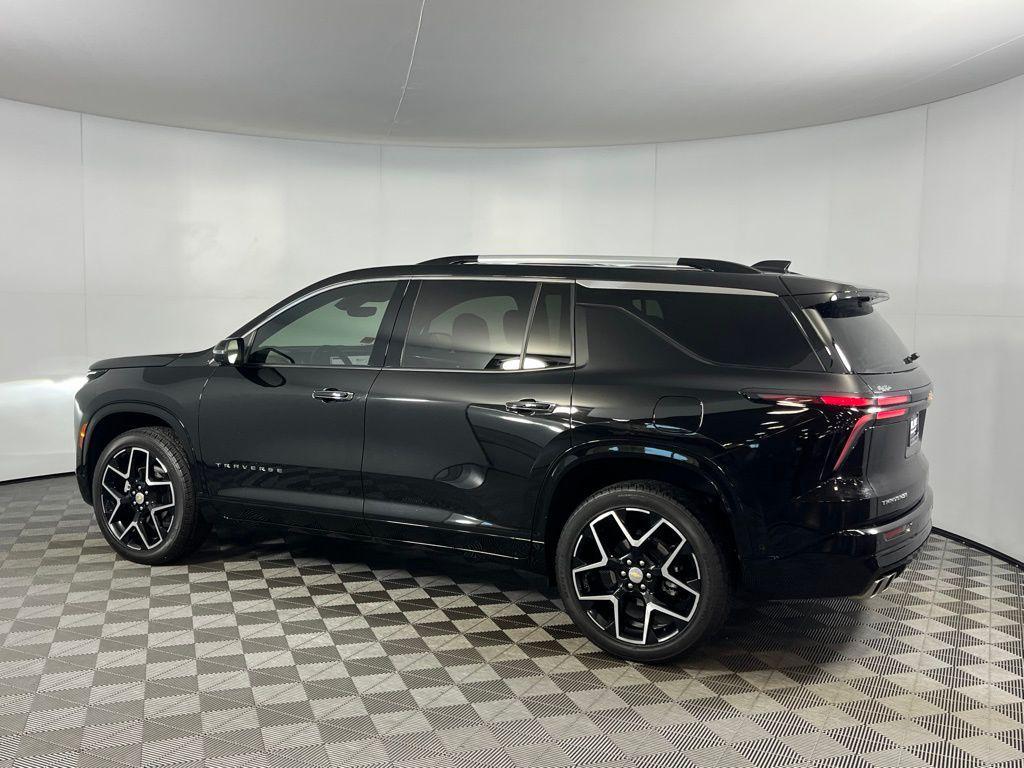 used 2025 Chevrolet Traverse car, priced at $46,773