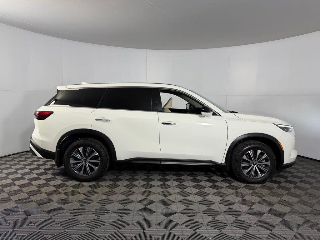 used 2025 INFINITI QX60 car, priced at $39,473