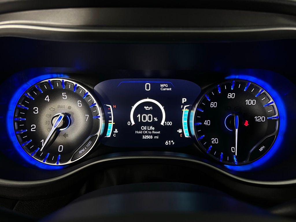 used 2024 Chrysler Pacifica car, priced at $27,173