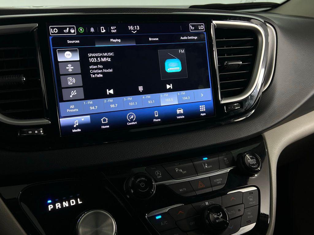 used 2024 Chrysler Pacifica car, priced at $27,173