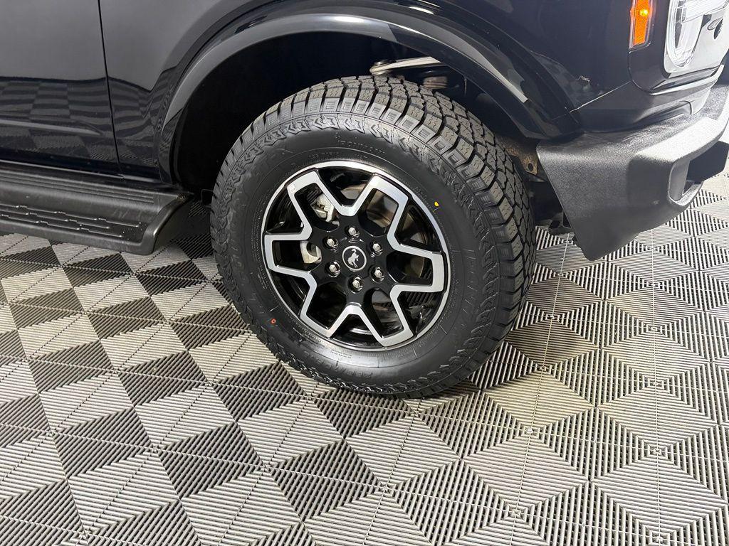 used 2025 Ford Bronco car, priced at $47,572