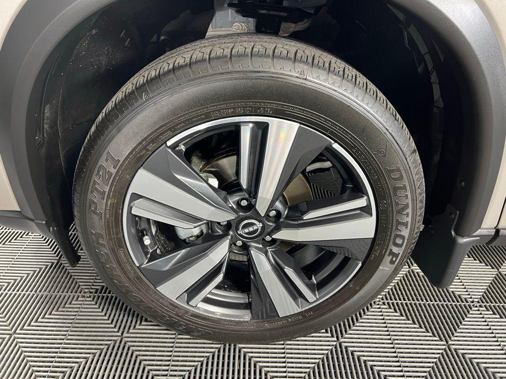 used 2025 Nissan Rogue car, priced at $27,975