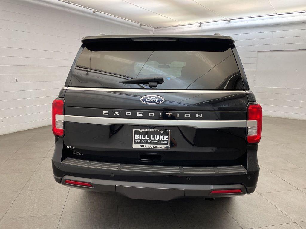 used 2022 Ford Expedition car, priced at $40,373