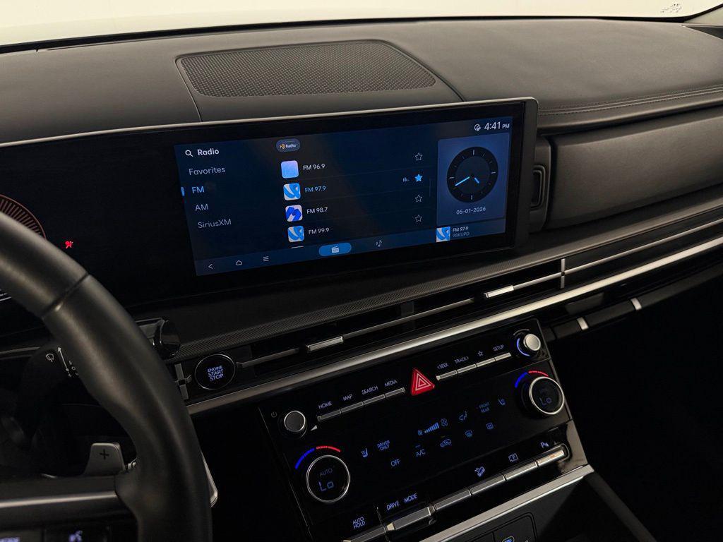 used 2025 Hyundai Santa Fe car, priced at $32,073